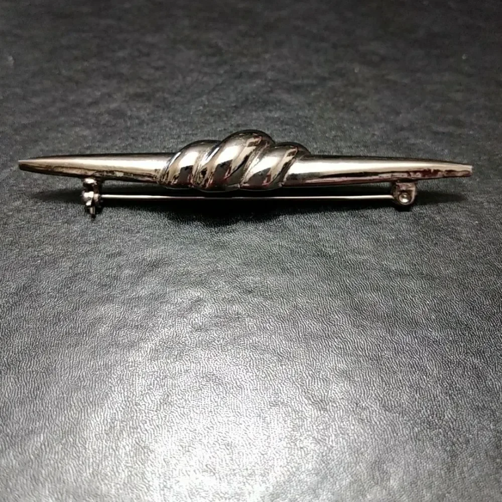 Silver tone long pointy pin brooch